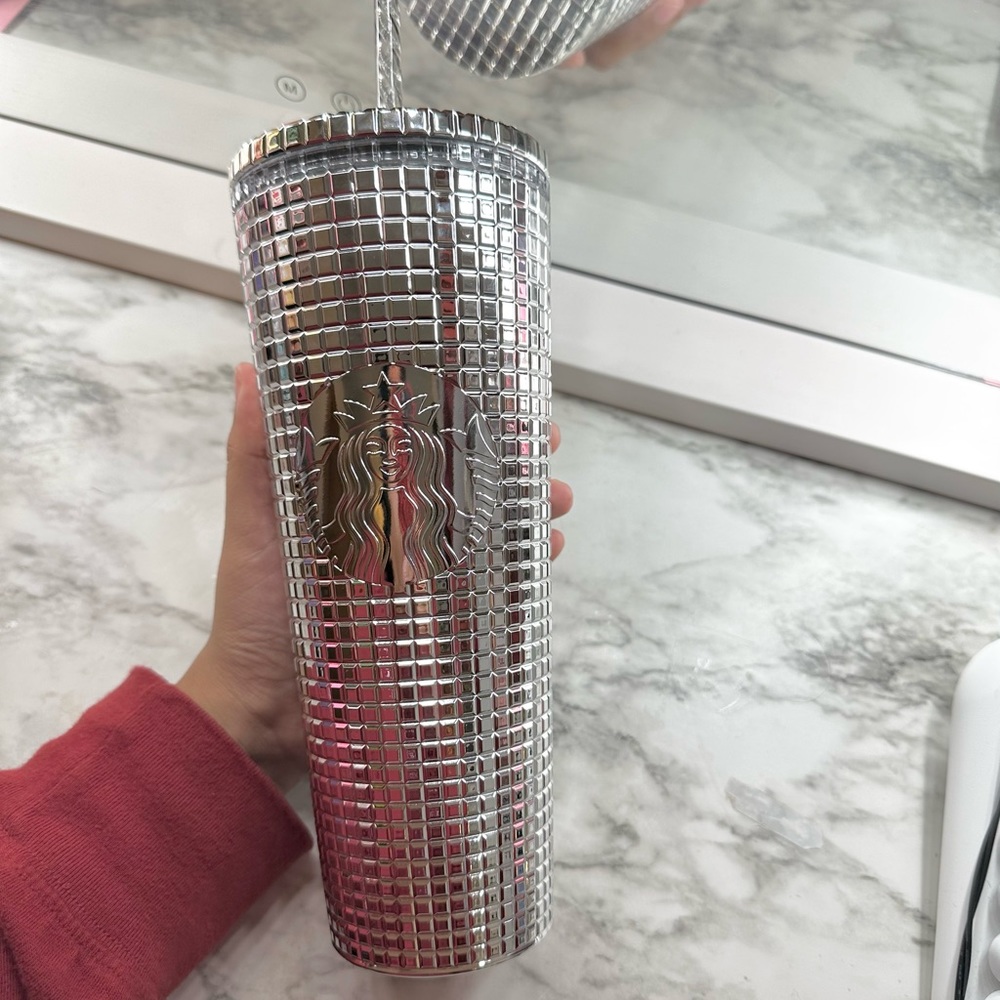 Starbucks Silver Mirror Grid Tumbler